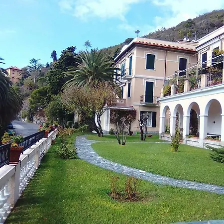 Lorenzo Apartament Levanto