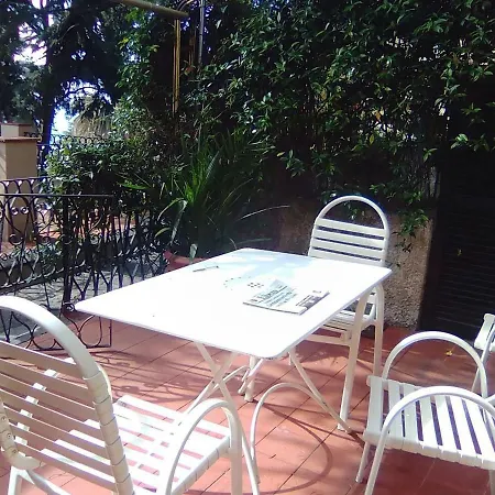Lorenzo Apartment Levanto
