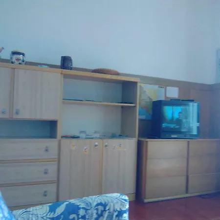 Lorenzo Apartment *